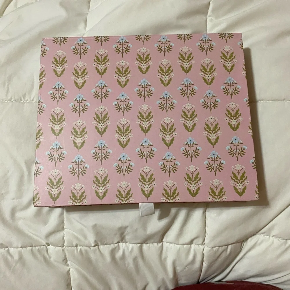 Fringe Studio Pink and Gold Stationery Set